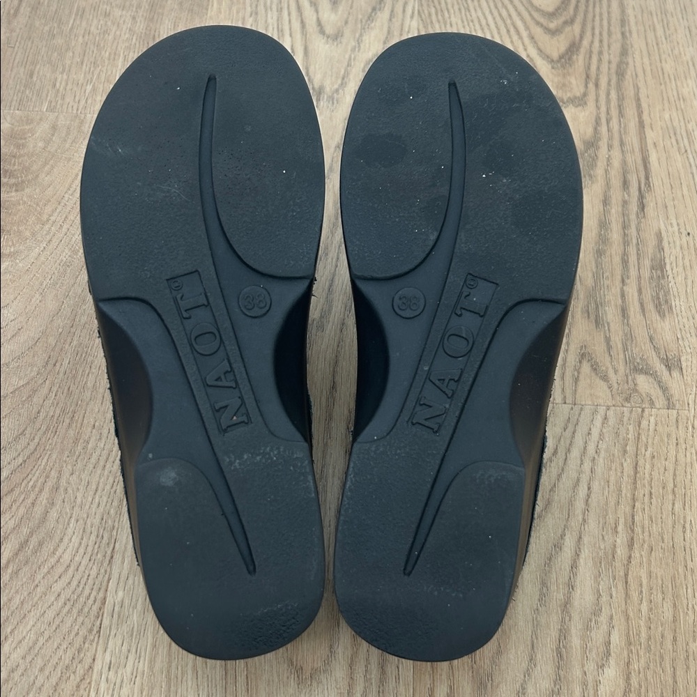 NAOT Rome‎ Black Matte Leather Sandal Size 38 7 - Picture 6 of 7